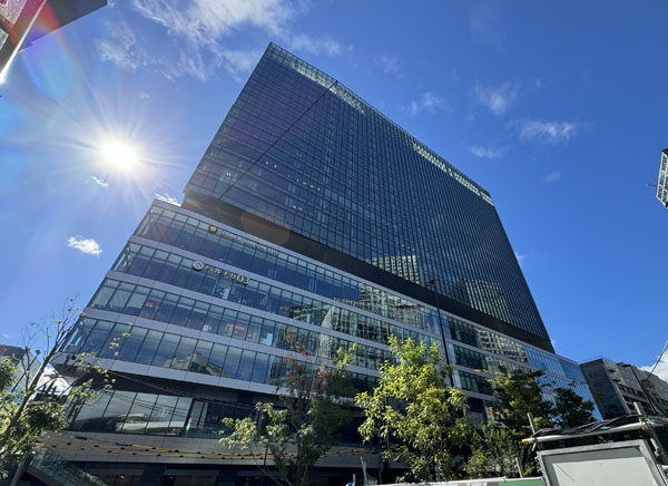 チーム作業風景